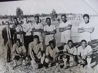 Sgt Malcom Appleby with Manzini football club Swaziland 1967